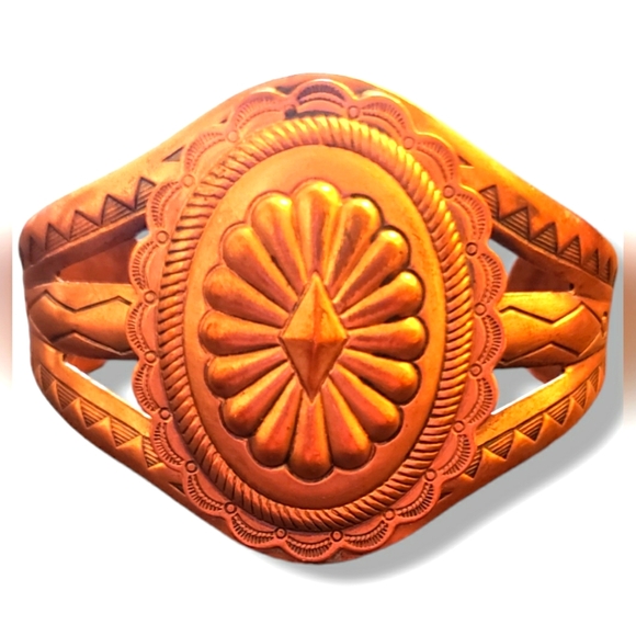 Vintage Collectible,  American Indian Navajo Handmade Solid Copper pre-owned - Picture 1 of 5